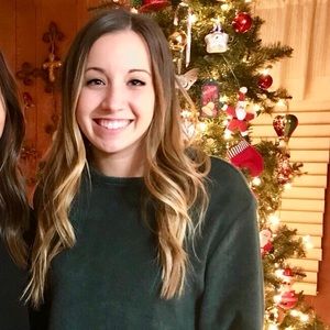 Meet your Posher, Lauren